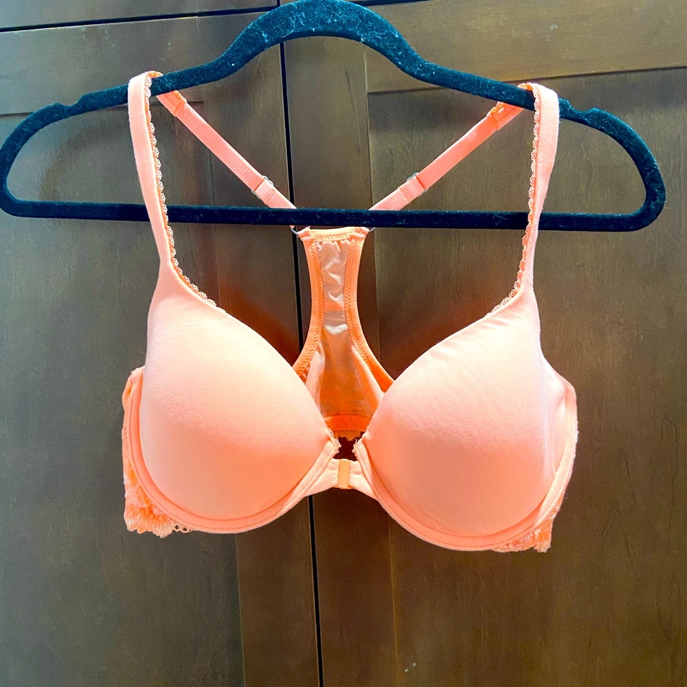 Victoria's Secret Orange Bra! Sz. 38 C! Excellent condition!